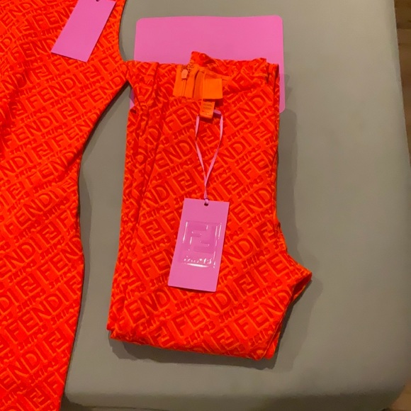 🆕FENDI X SKIMS GEORGIA CREWNECK FULL ONSIE LONG-SLEEVE LEGGING JUMPSUIT ROMPER - Picture 13 of 16